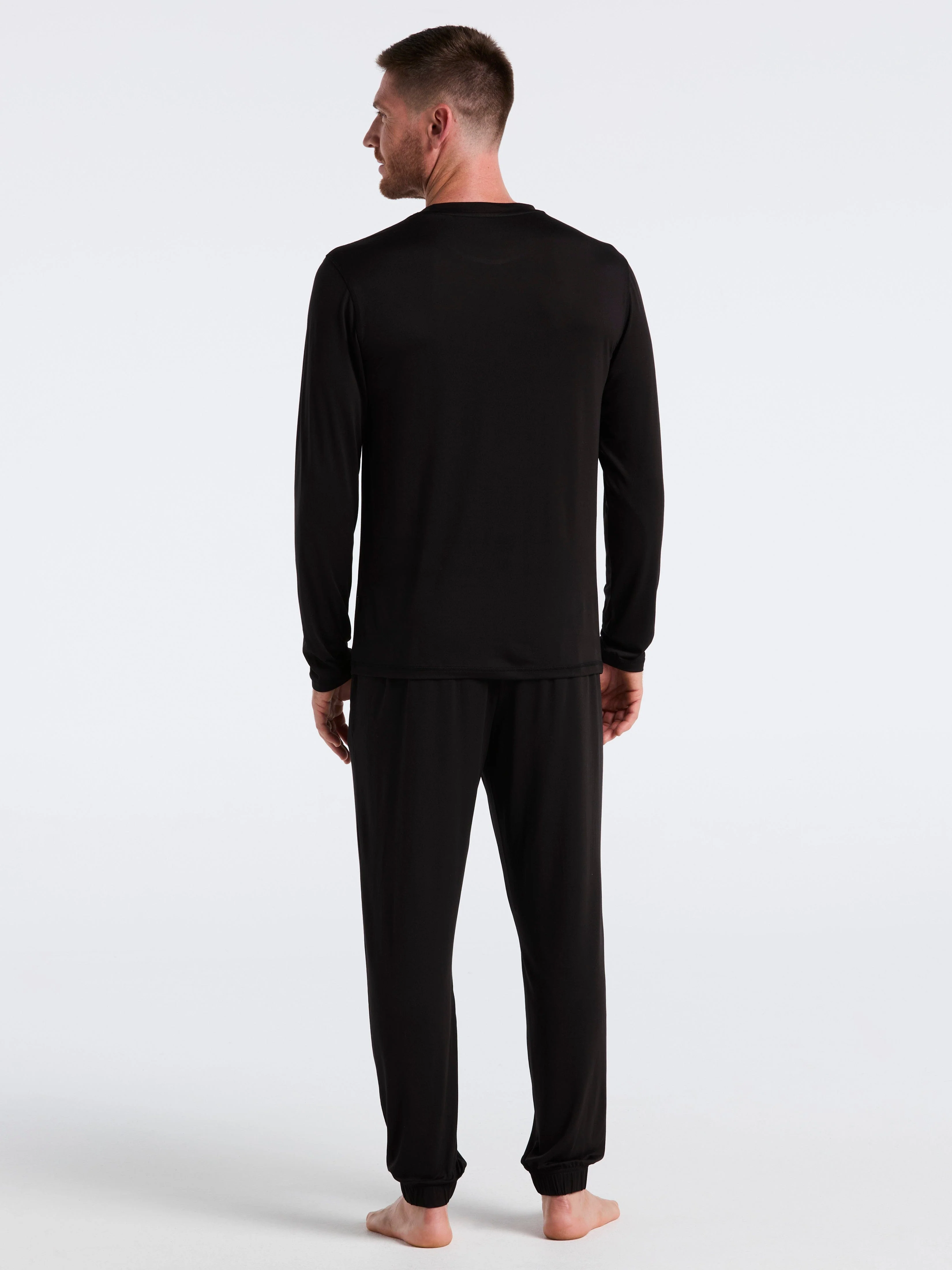 Deluxe Touch Lounge Joggers - Image 12