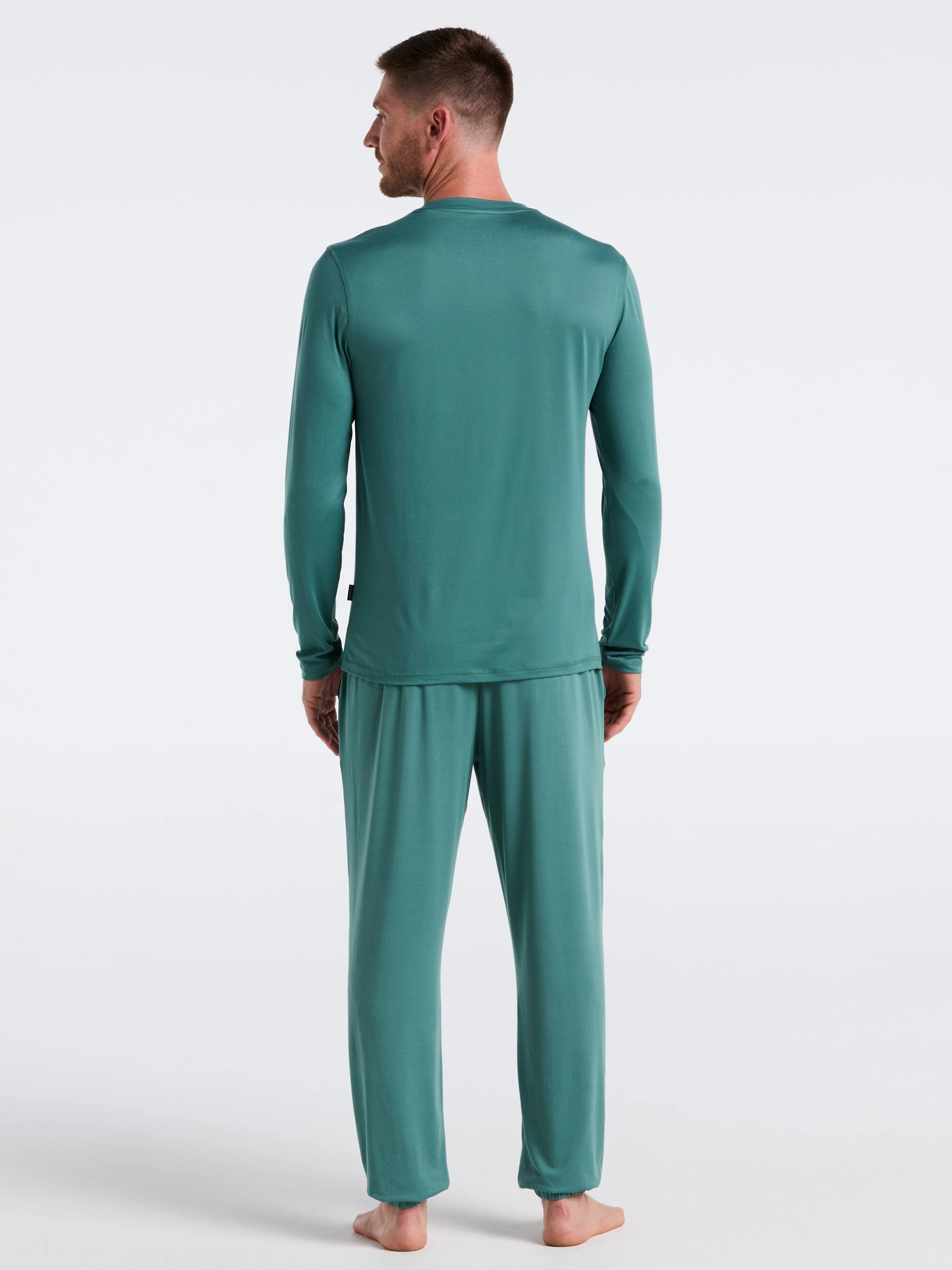 Deluxe Touch Lounge Joggers - Image 18