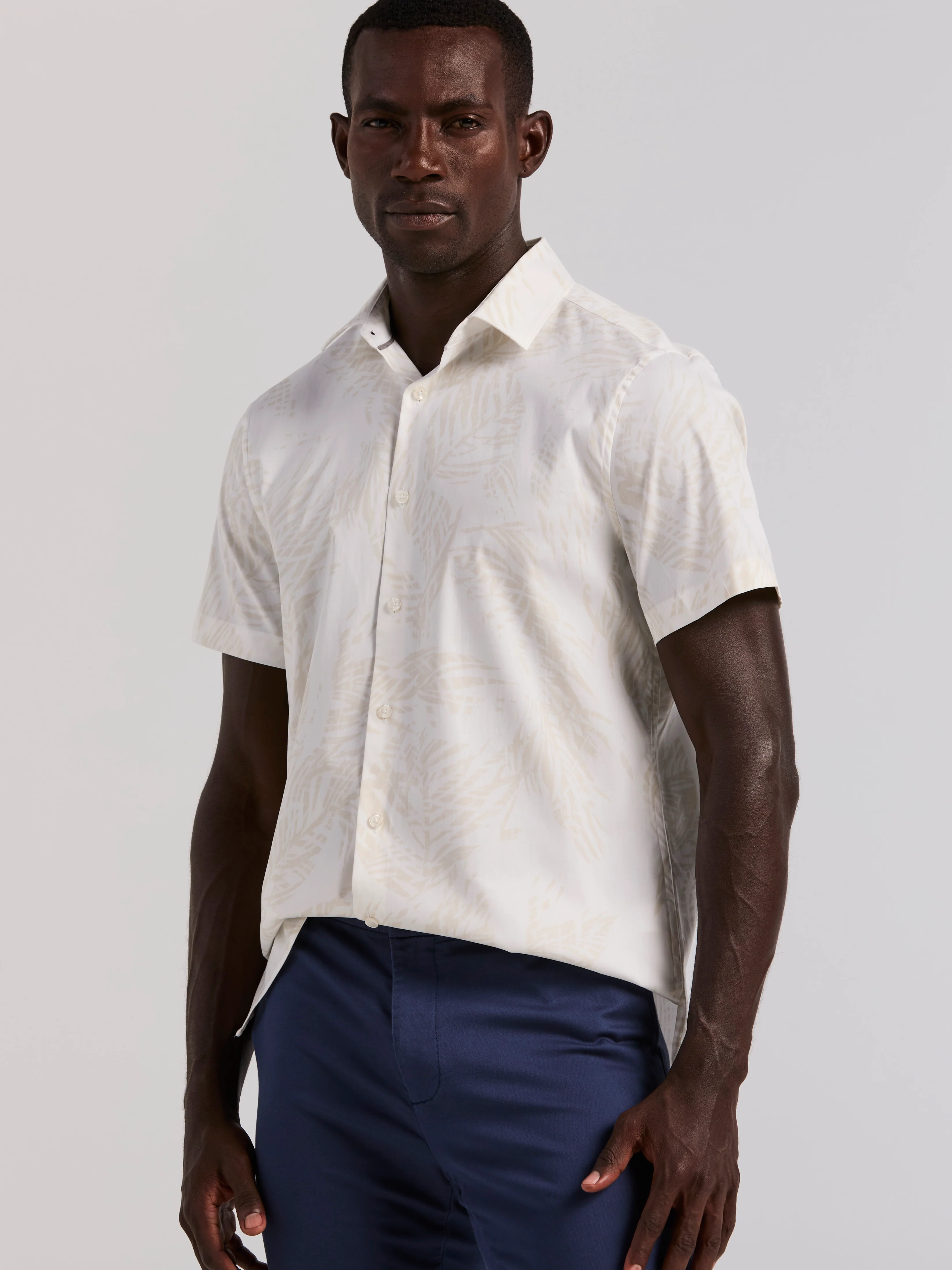 Textured Leaf Print Cotton Shirt - Image 3
