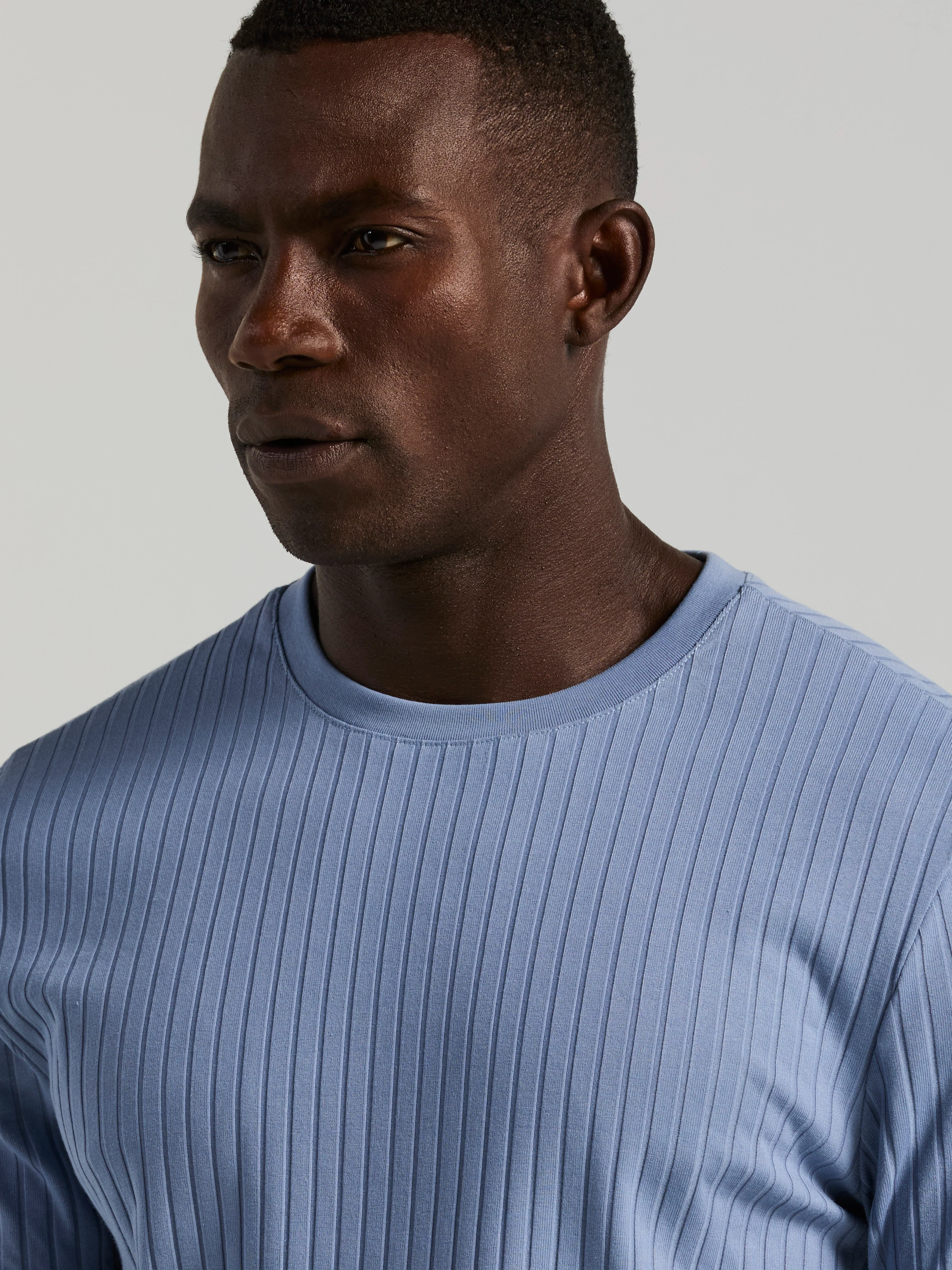 Ribbed Crew Neck Tee - Image 28