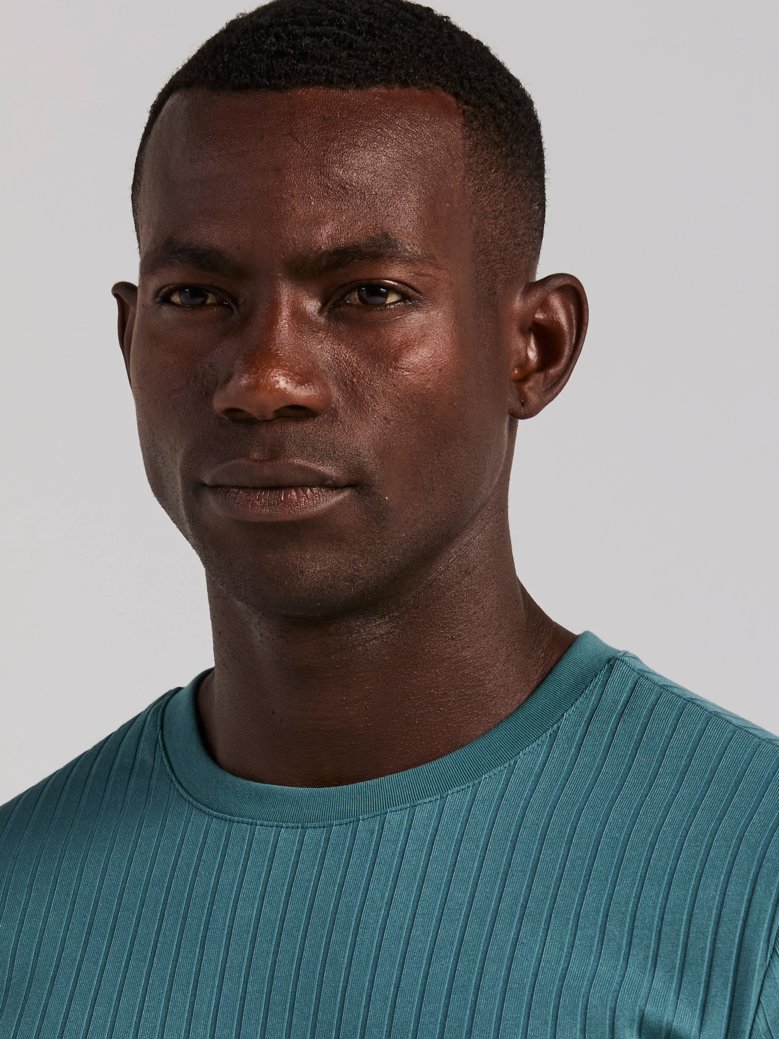 Ribbed Crew Neck Tee - Image 33