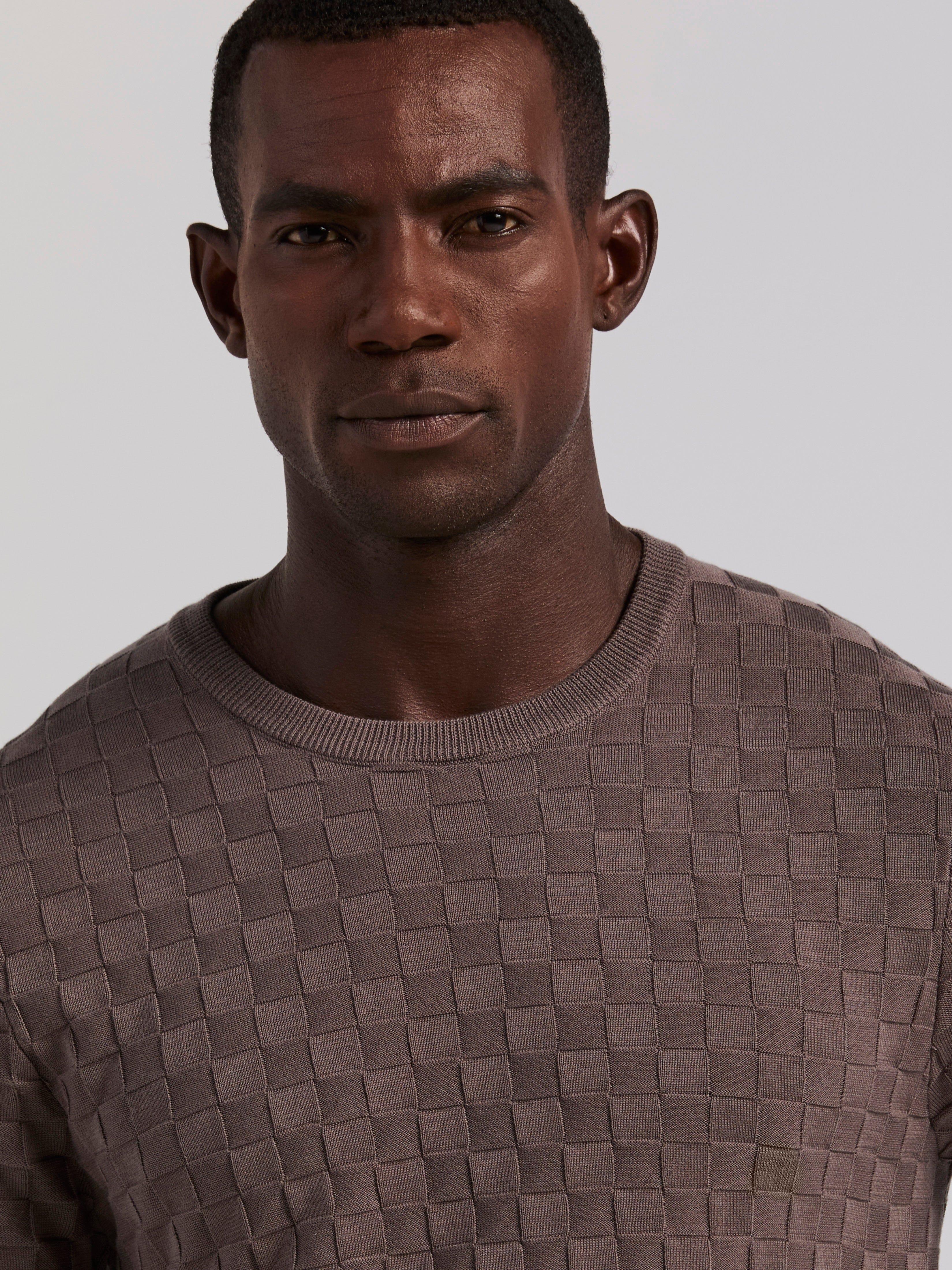 Square Pattern Crew Neck Sweater Tee - Image 7